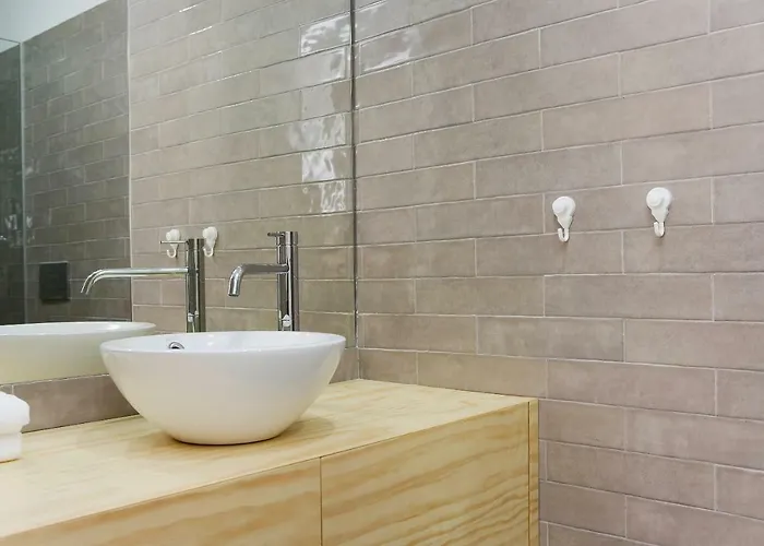 Cool - Fontainhas Apartman